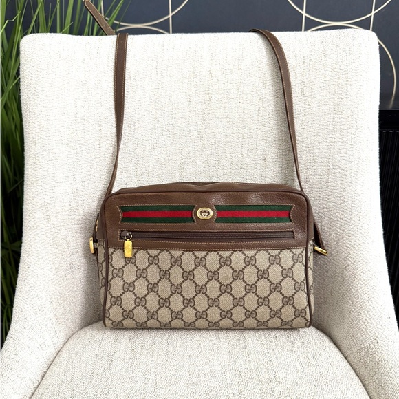 Authentic Gucci crossbody bag brown monogram coated canvas - Picture 1 of 16